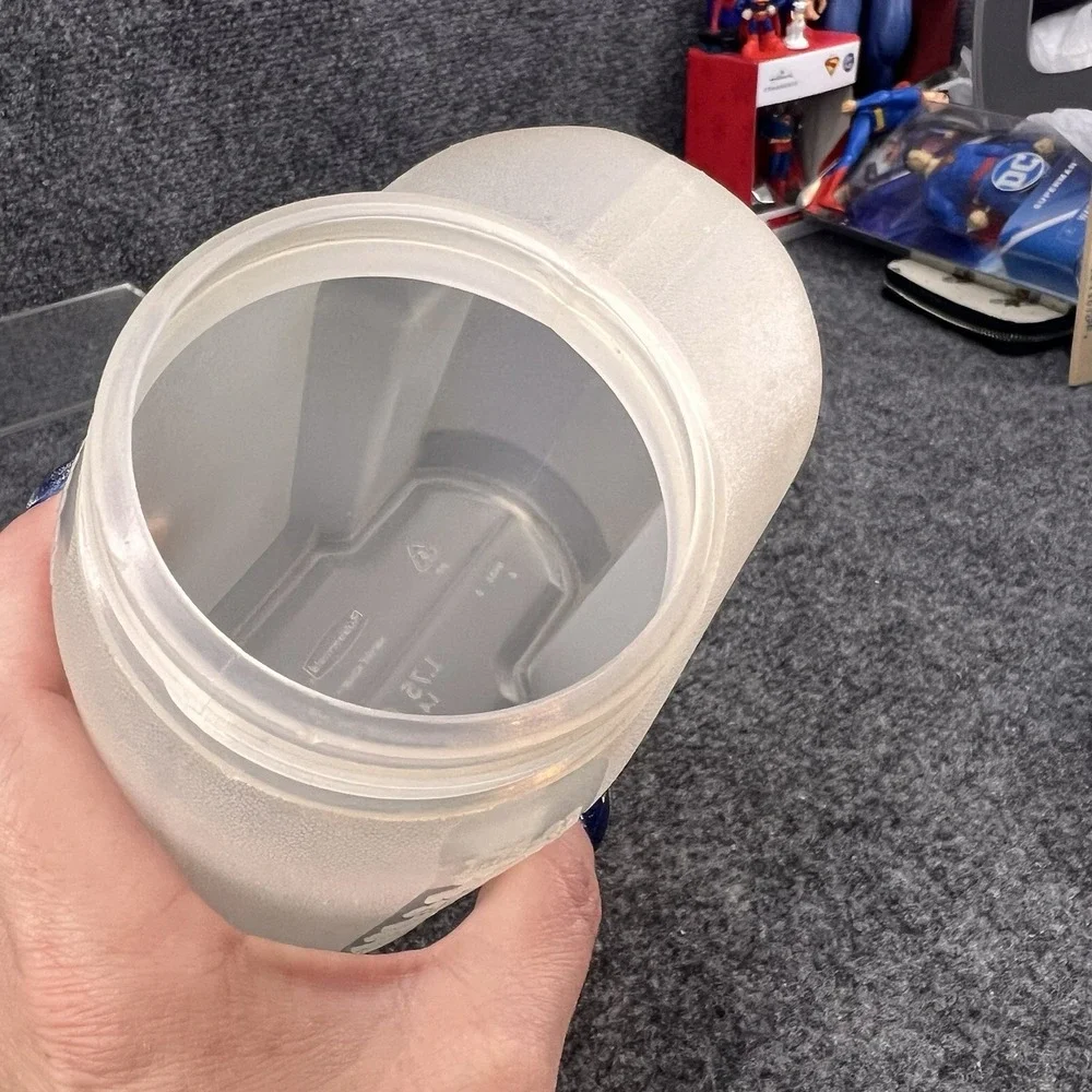 Rubbermaid preowned servin